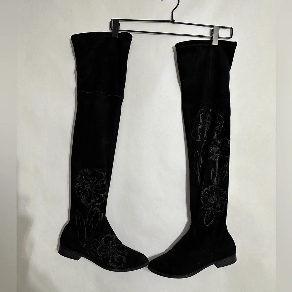 Express Black Floral Embroidered Over-the-Knee Boots Size 7